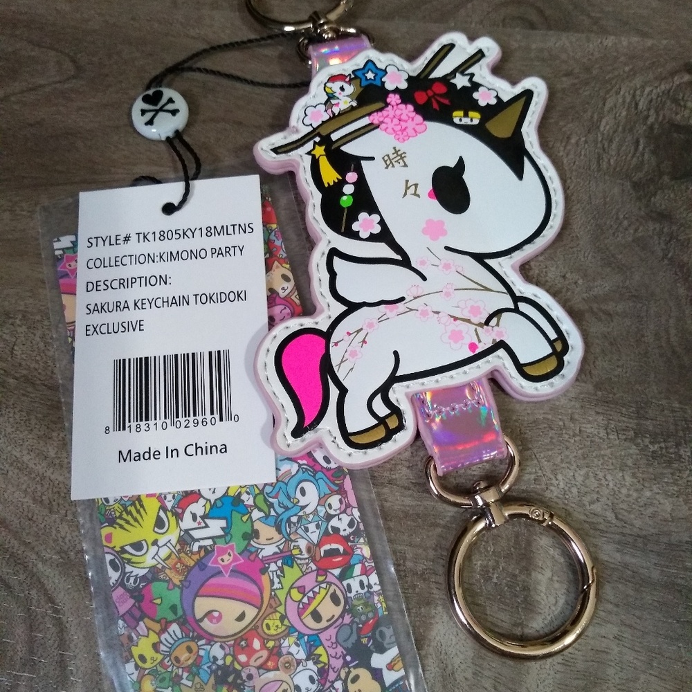 Tokidoki Sakura Keychain - Exclusive